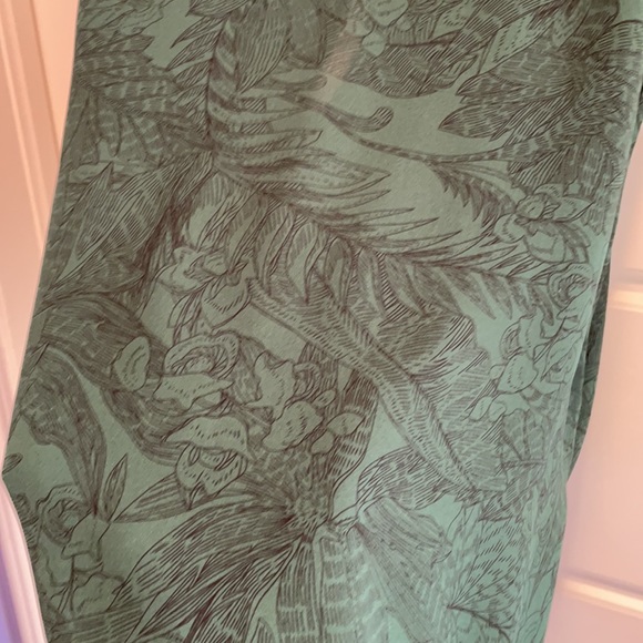 Reversible green blouse tank - Picture 2 of 5